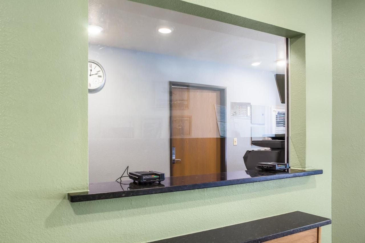 Woodspring Suites Conroe Luaran gambar