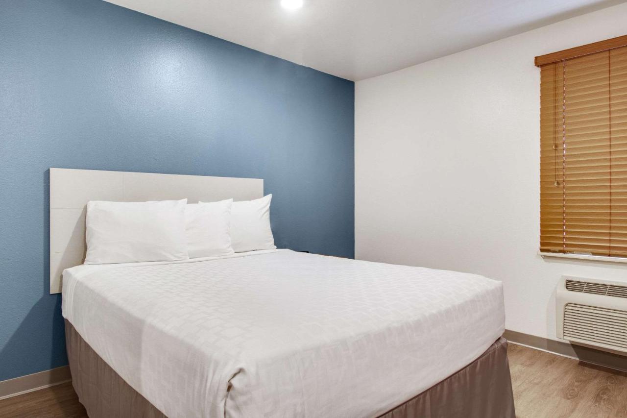 Woodspring Suites Conroe Luaran gambar