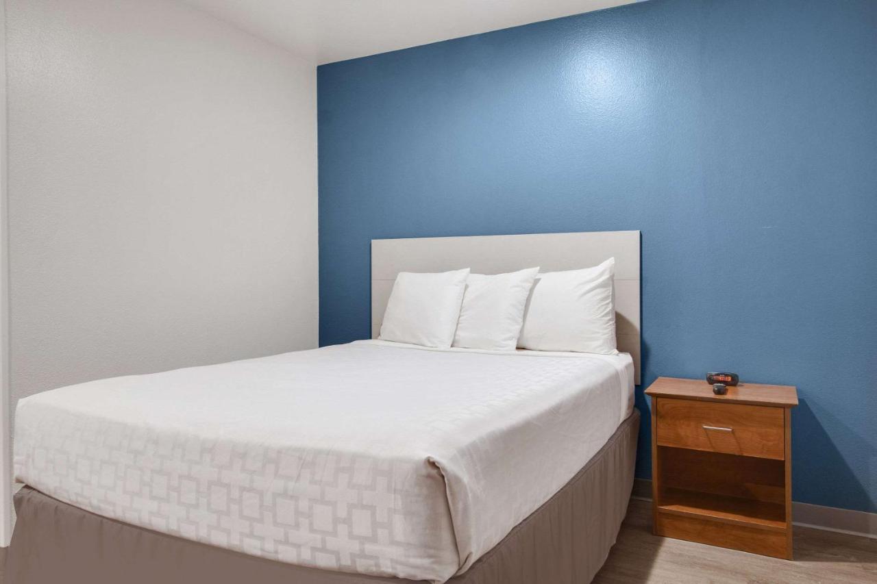 Woodspring Suites Conroe Luaran gambar
