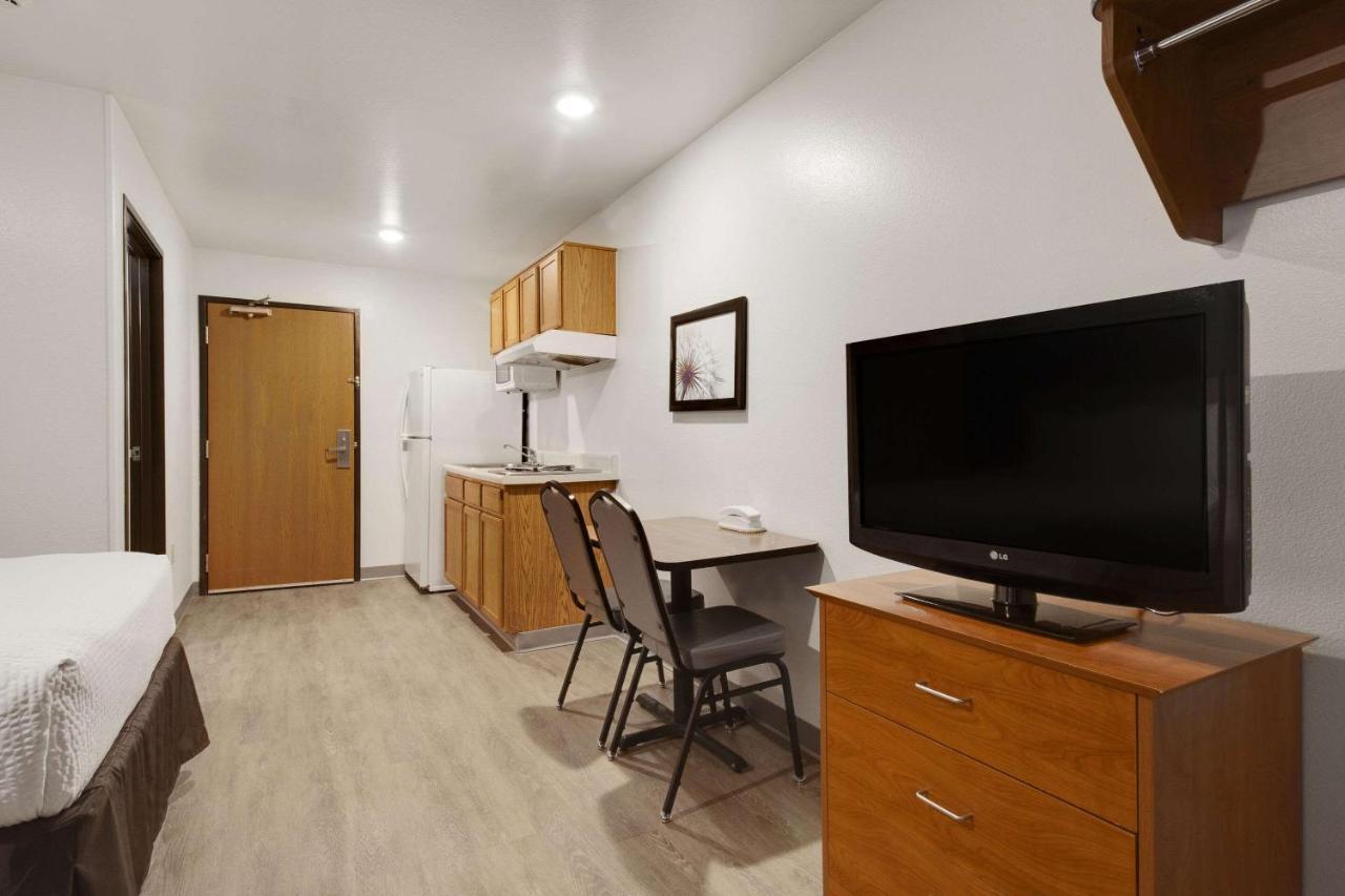 Woodspring Suites Conroe Luaran gambar