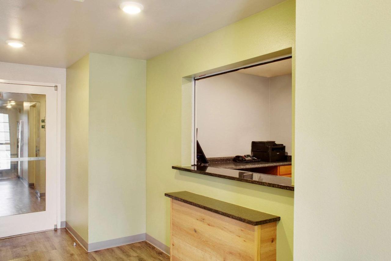 Woodspring Suites Conroe Luaran gambar