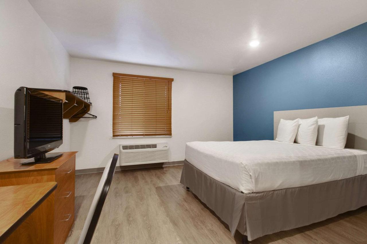 Woodspring Suites Conroe Luaran gambar