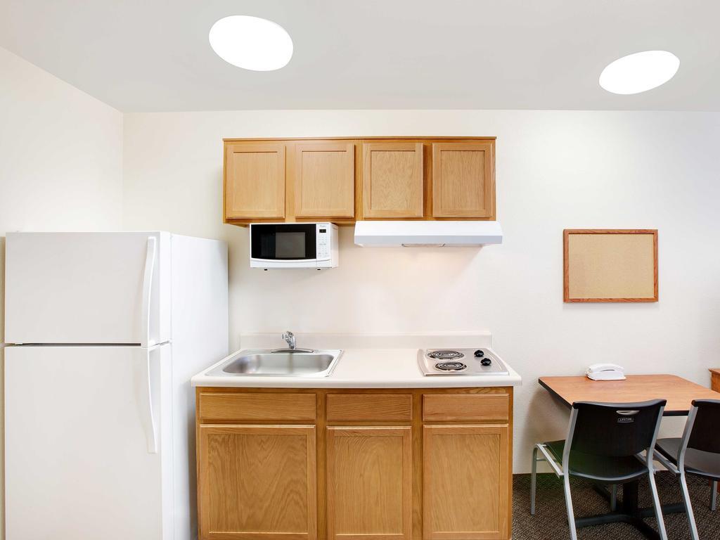 Woodspring Suites Conroe Luaran gambar